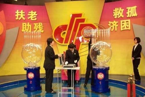 2006年双色球，那场改变命运的开奖之夜