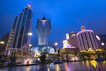 澳门资料大全2043年正版免费下载，探索新澳门的无限可能2025新澳门天天免费精准开奖