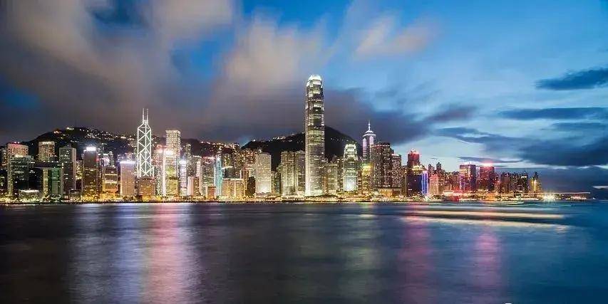 揭秘香港60万移民,真相与谣言的交织香港650万投资移民