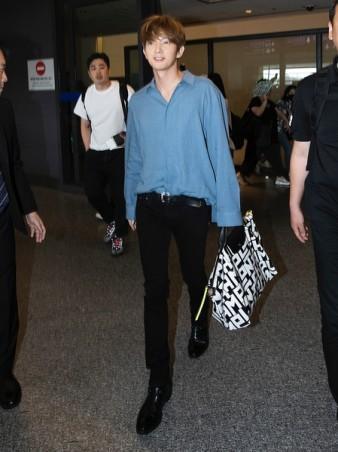 香港650万投资移民计划详解—以美元计的财富跃升之路香港投资300万移民